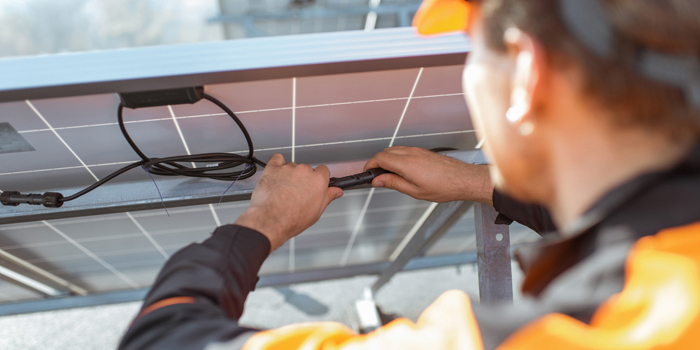 Vierte en la red tu sobrante de energía para beneficiarte aún más de tu instalación fotovoltaica de autoconsumo