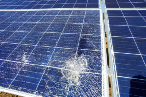 ¿Es posible reciclar los paneles solares y sus componentes?